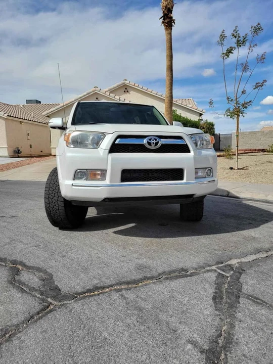 2012 Toyota 4Runner 5th Gen - Image 2 of 18