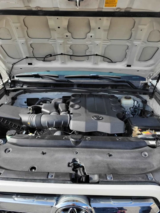 2012 Toyota 4Runner 5th Gen - Image 13 of 18