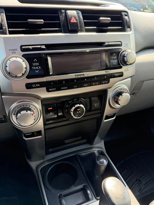 2012 Toyota 4Runner 5th Gen - Image 15 of 16