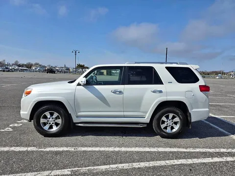 2012 Toyota 4Runner SR5 Sport Utility 4D
