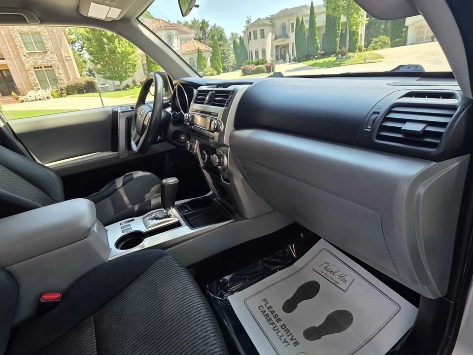 2012 Toyota 4Runner 5th Gen - Image 18 of 20