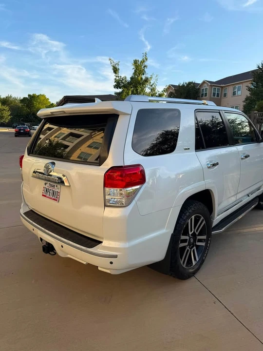 2012 Toyota 4Runner 5th Gen - Image 4 of 9