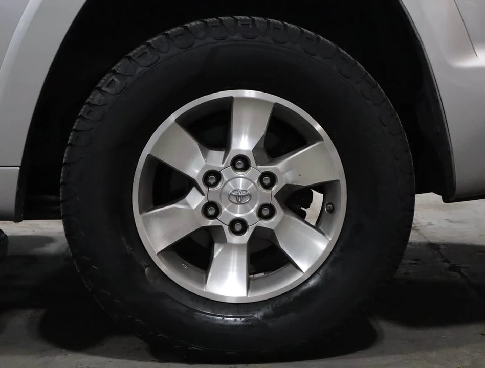 2012 Toyota 4Runner 5th Gen - Image 4 of 20