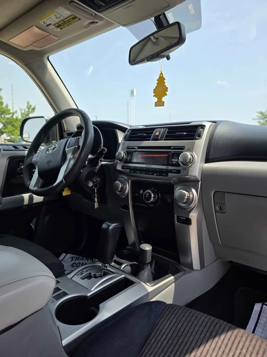 2012 Toyota 4Runner 5th Gen - Image 7 of 13