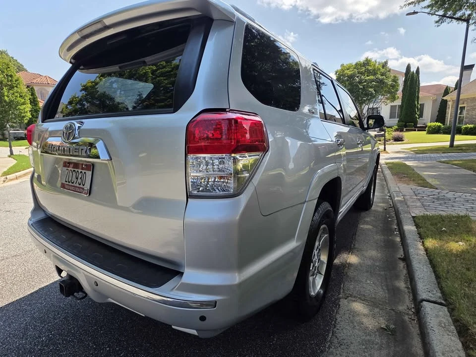 2012 Toyota 4Runner 5th Gen - Image 4 of 20