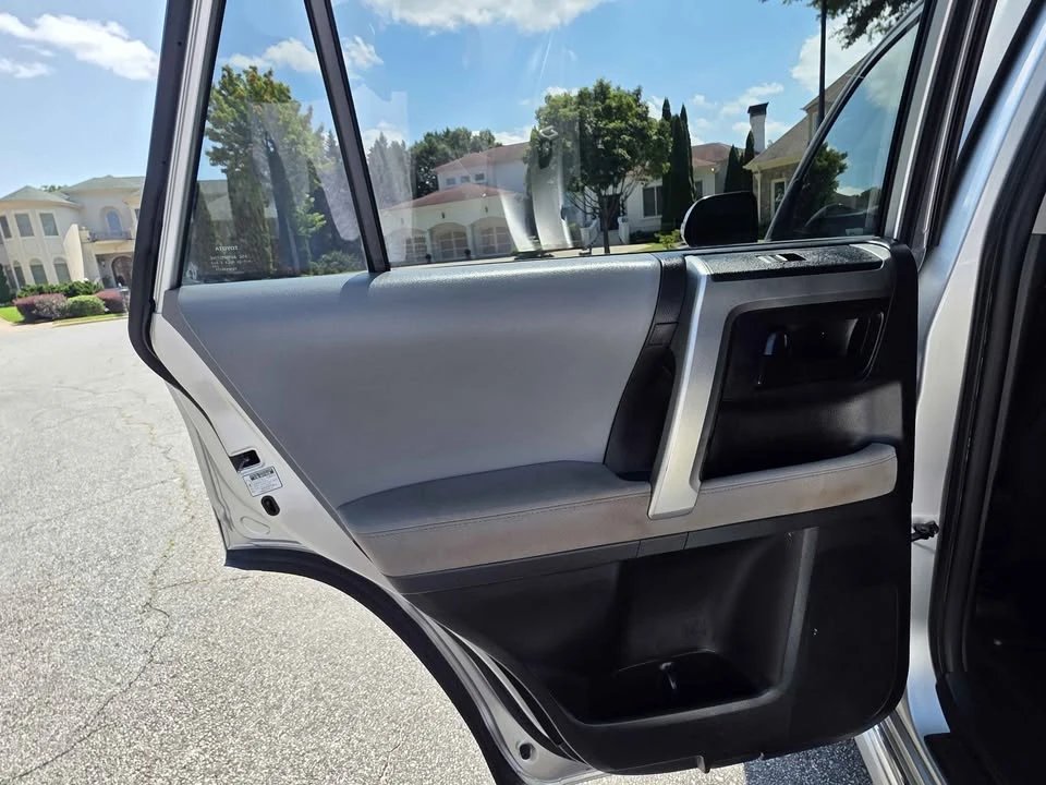 2012 Toyota 4Runner 5th Gen - Image 11 of 20