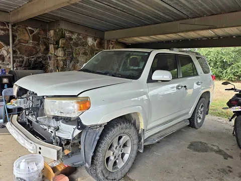 2012 Toyota 4Runner SR5 Sport Utility 4D