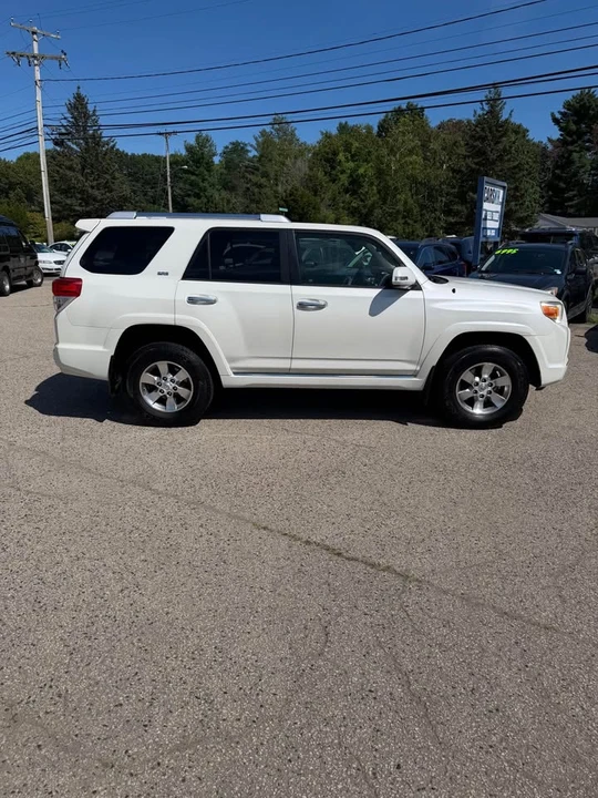 2012 Toyota 4Runner 5th Gen - Image 5 of 16