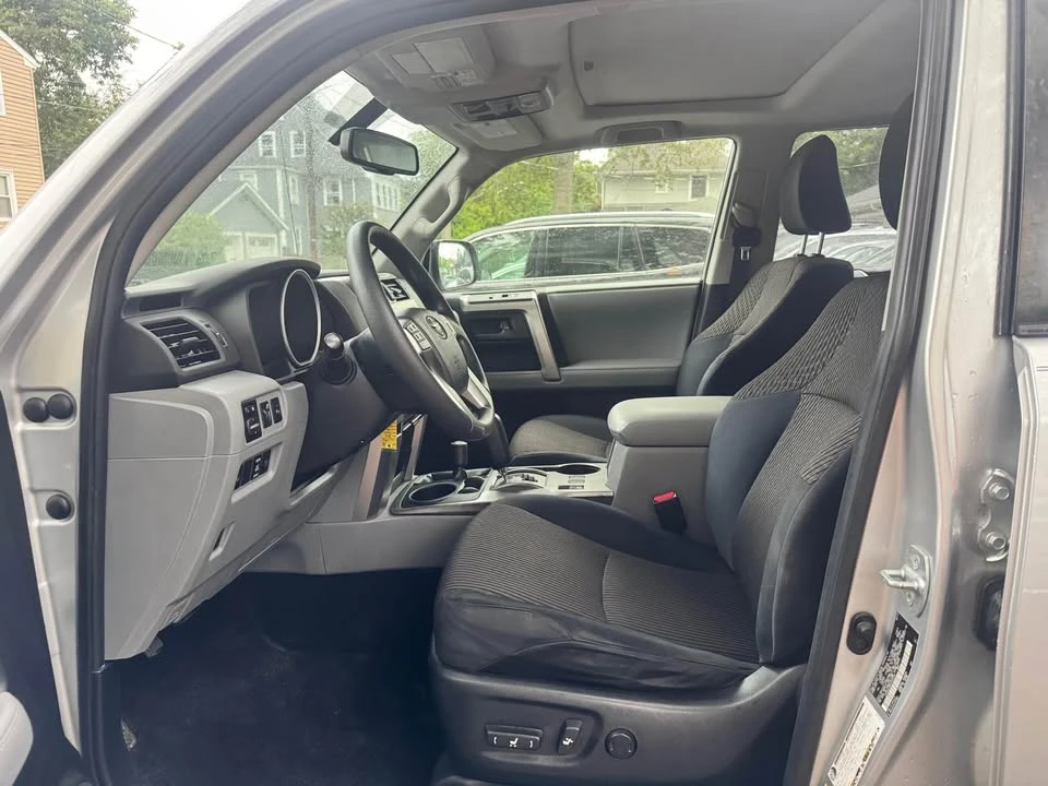 2012 Toyota 4Runner 5th Gen - Image 7 of 20
