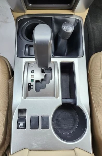 2012 Toyota 4Runner 5th Gen - Image 18 of 20