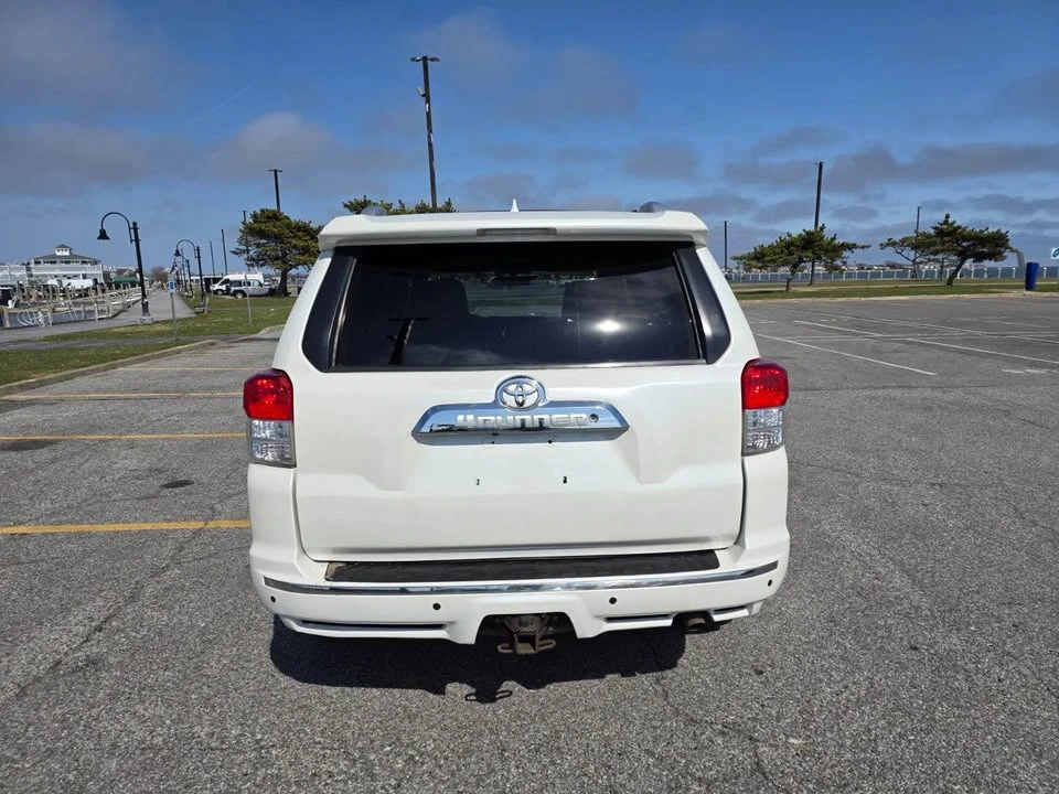2012 Toyota 4Runner 5th Gen - Image 5 of 14