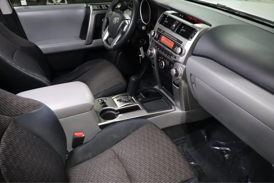 2012 Toyota 4Runner 5th Gen - Image 8 of 20