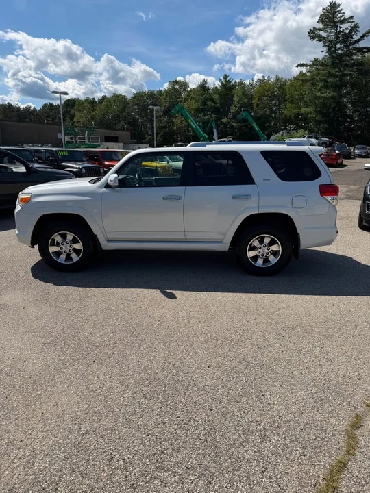 2012 Toyota 4Runner 5th Gen - Image 4 of 16