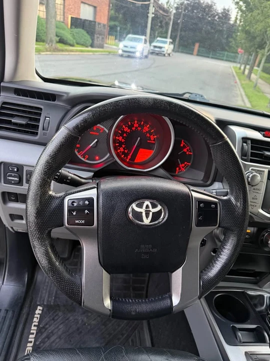 2012 Toyota 4Runner 5th Gen - Image 6 of 20