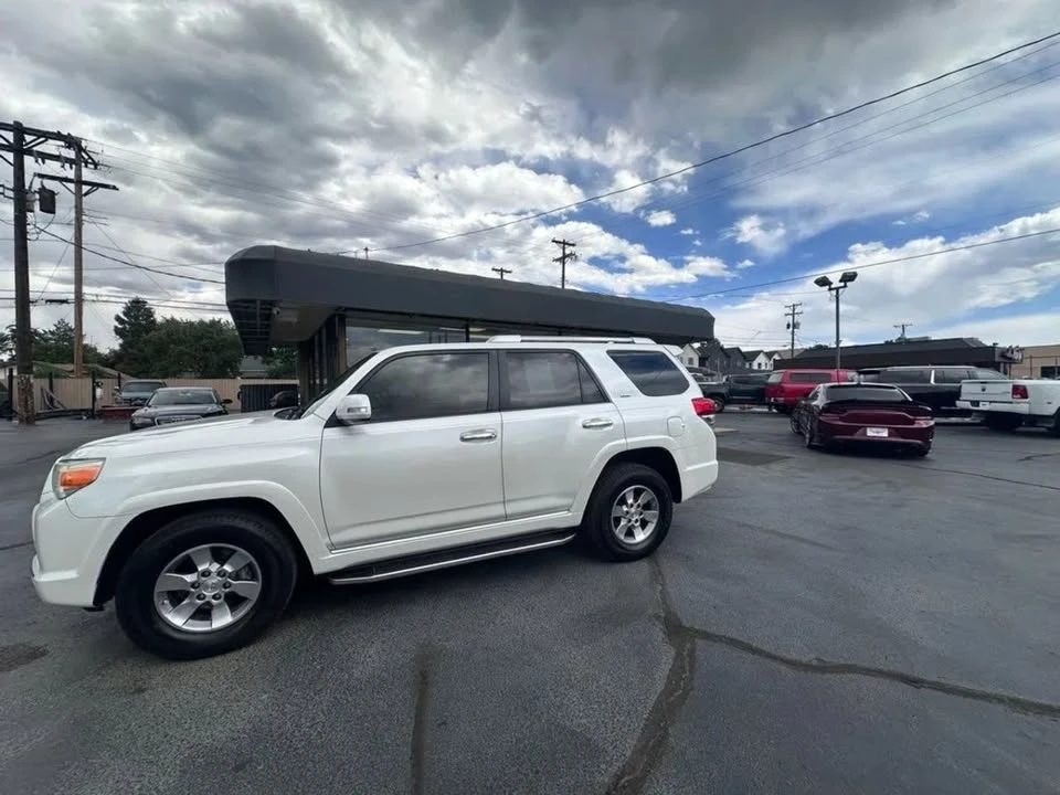 2012 Toyota 4Runner 5th Gen - Image 2 of 20