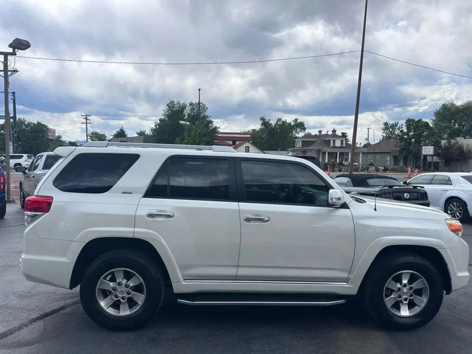 2012 Toyota 4Runner 5th Gen - Image 5 of 20