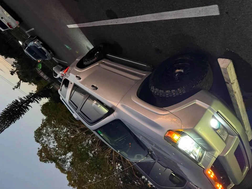 2012 Toyota 4Runner 5th Gen - Image 3 of 8