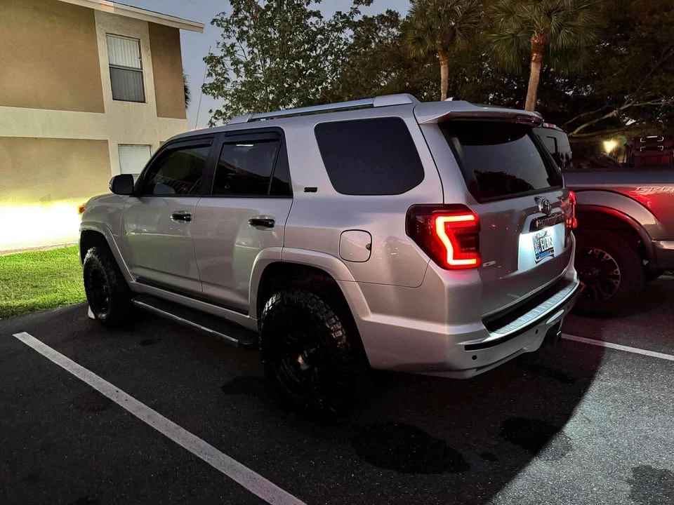 2012 Toyota 4Runner 5th Gen - Image 4 of 8