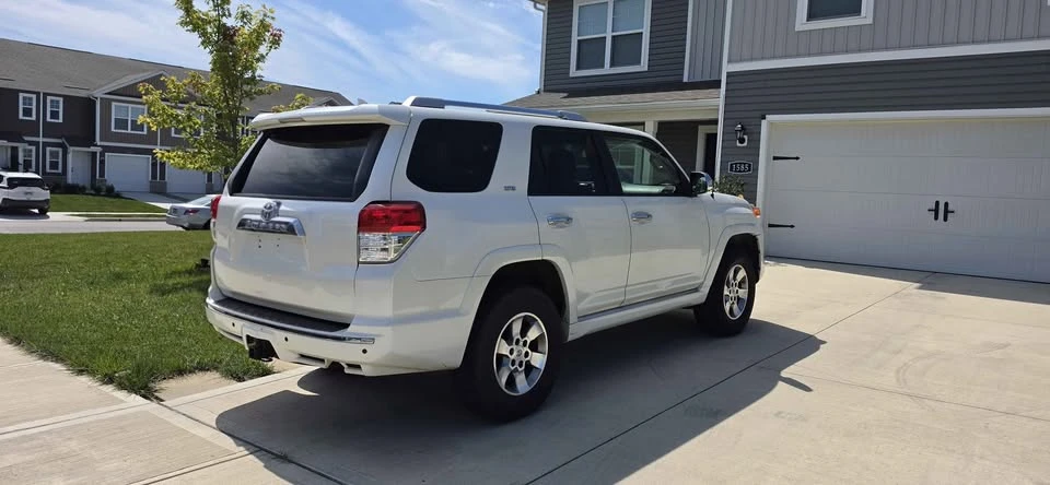 2012 Toyota 4Runner 5th Gen - Image 4 of 20