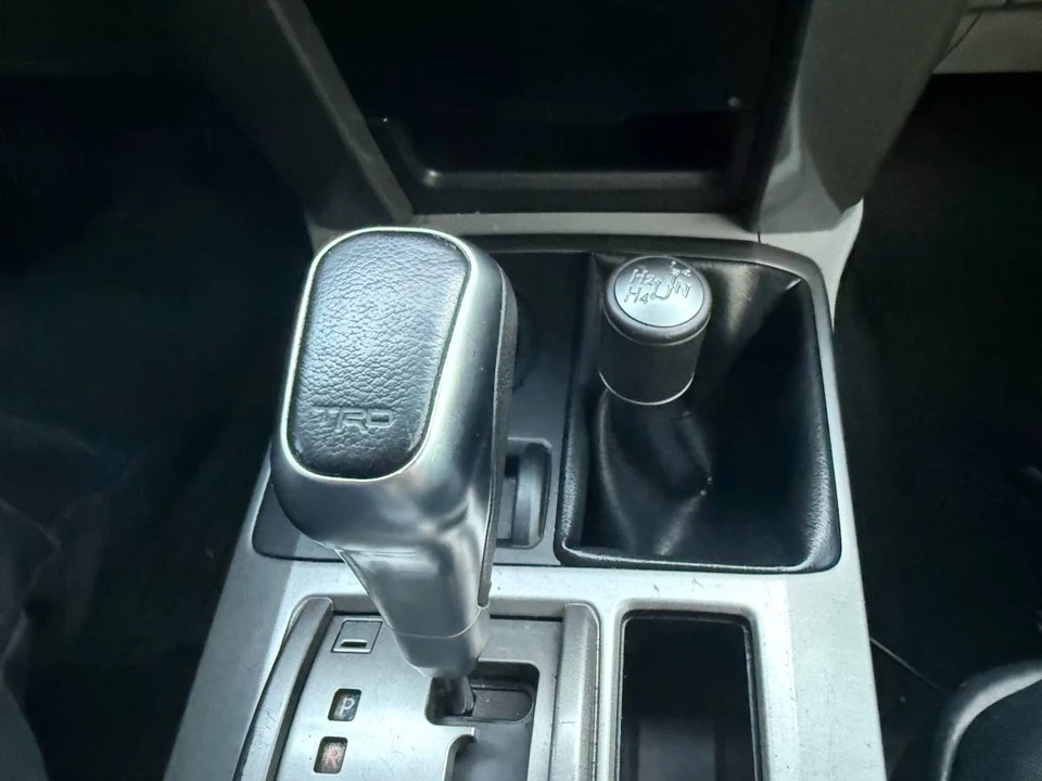 2012 Toyota 4Runner - Image 11 of 12