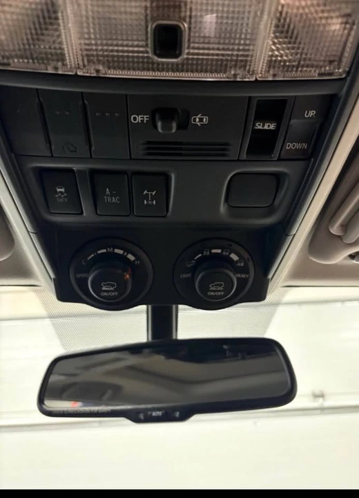 2012 Toyota 4Runner 5th Gen - Image 10 of 19