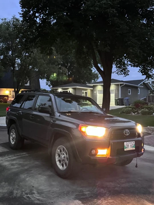 2012 Toyota 4Runner 5th Gen - Image 17 of 19
