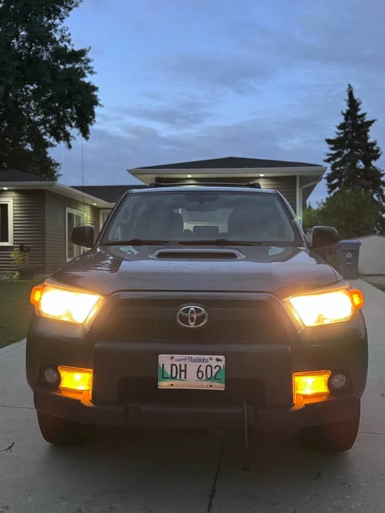 2012 Toyota 4Runner 5th Gen - Image 8 of 19