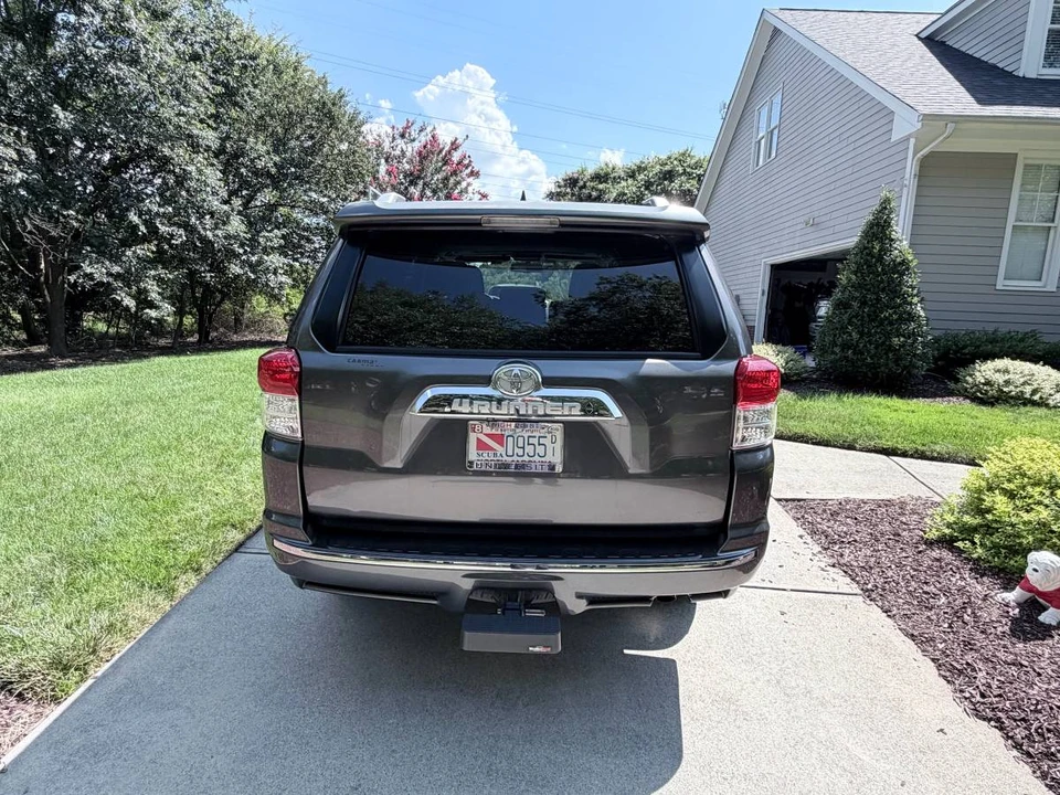 2012 Toyota 4Runner 5th Gen - Image 3 of 18