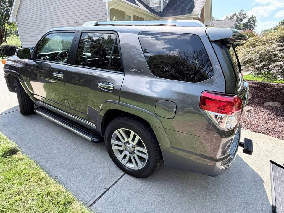 2012 Toyota 4Runner 5th Gen - Image 5 of 18