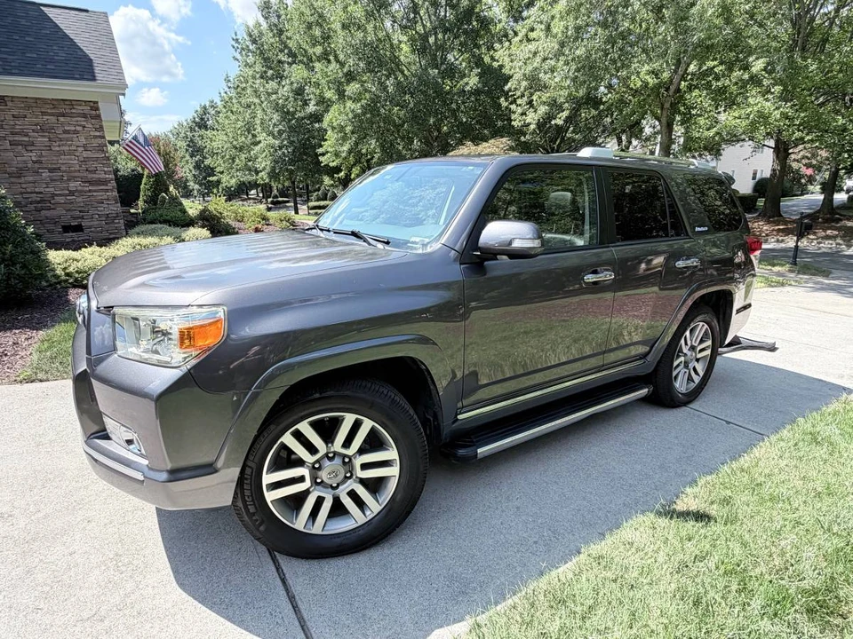 2012 Toyota 4Runner 5th Gen - Image 6 of 18