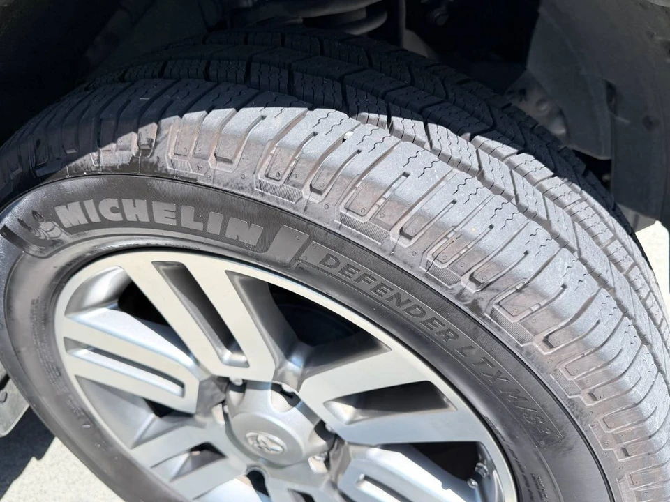 2012 Toyota 4Runner 5th Gen - Image 13 of 18