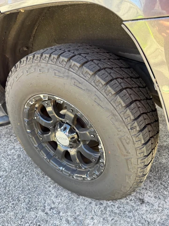 2012 Toyota 4Runner 5th Gen - Image 9 of 17
