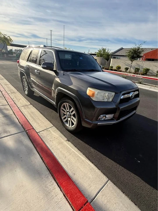 2012 Toyota 4Runner 5th Gen - Image 4 of 7