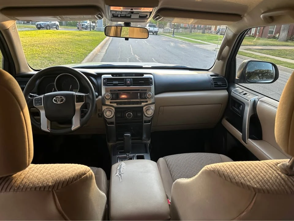 2012 Toyota 4Runner 5th Gen - Image 6 of 11