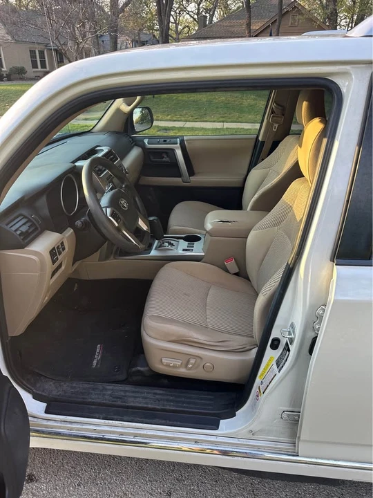 2012 Toyota 4Runner 5th Gen - Image 7 of 11