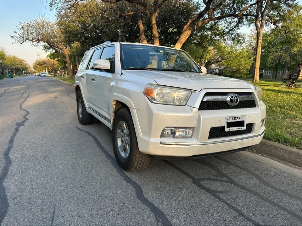 2012 Toyota 4Runner 5th Gen - Image 2 of 11