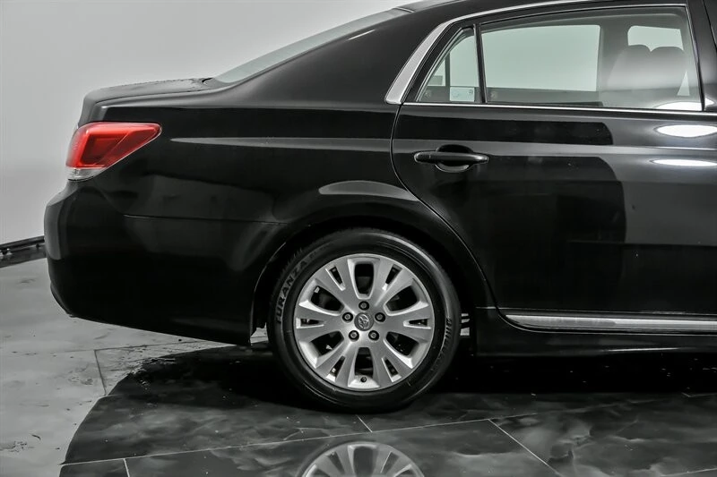 2012 Toyota Avalon 3rd Gen - Image 12 of 21