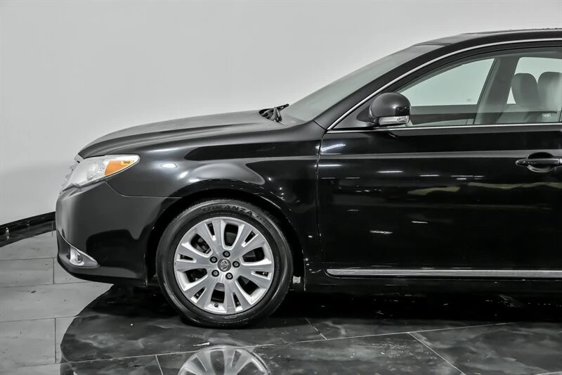 2012 Toyota Avalon 3rd Gen - Image 6 of 21
