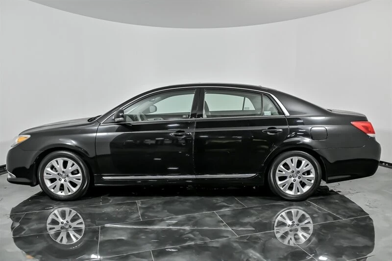 2012 Toyota Avalon 3rd Gen - Image 7 of 21