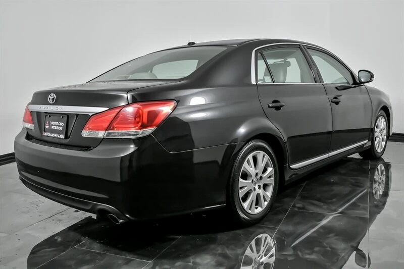 2012 Toyota Avalon 3rd Gen - Image 11 of 21