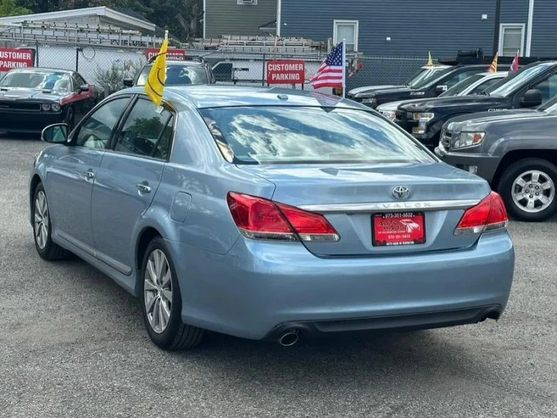 2012 Toyota Avalon 3rd Gen - Image 6 of 12