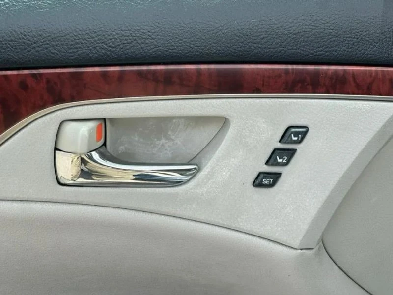 2012 Toyota Avalon 3rd Gen - Image 11 of 12