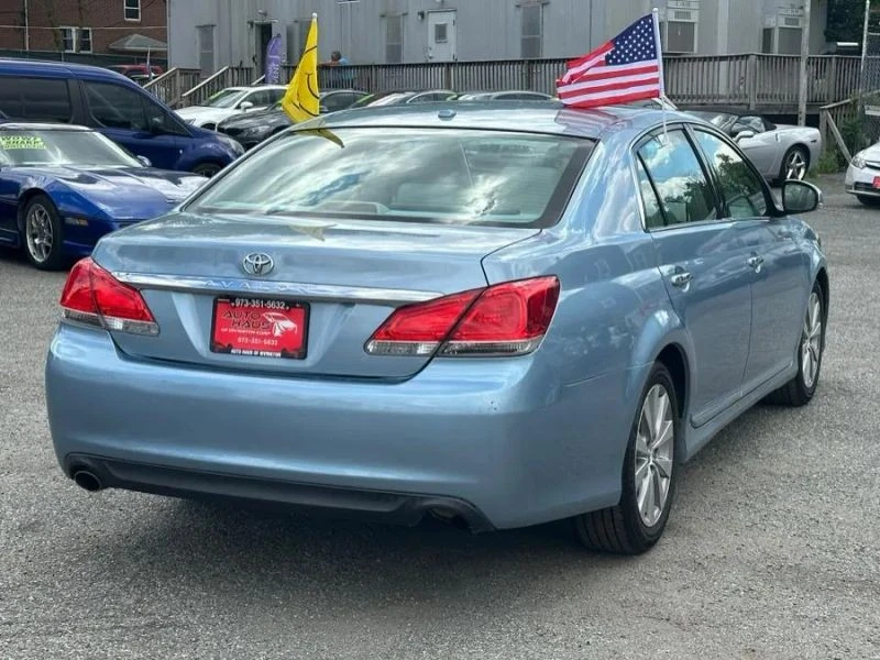 2012 Toyota Avalon 3rd Gen - Image 4 of 12