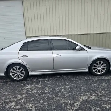 2012 Toyota Avalon XLE Touring Sedan 4D