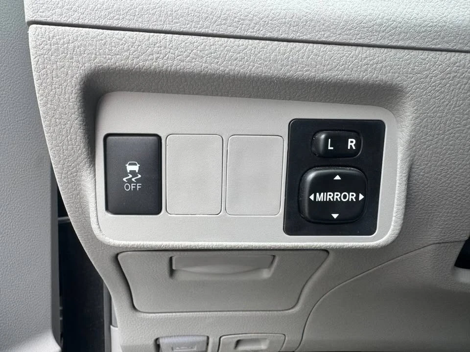 2012 Toyota Corolla 10th Gen - Image 12 of 16