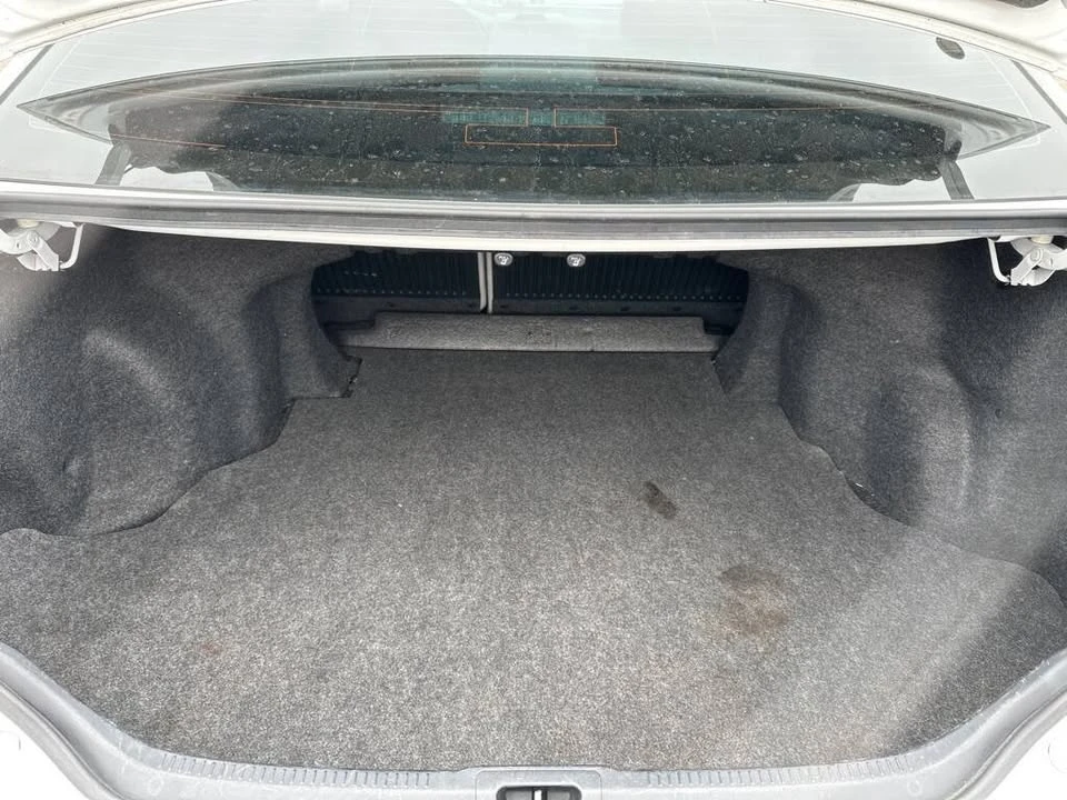 2012 Toyota Camry 7th Gen - Image 16 of 17