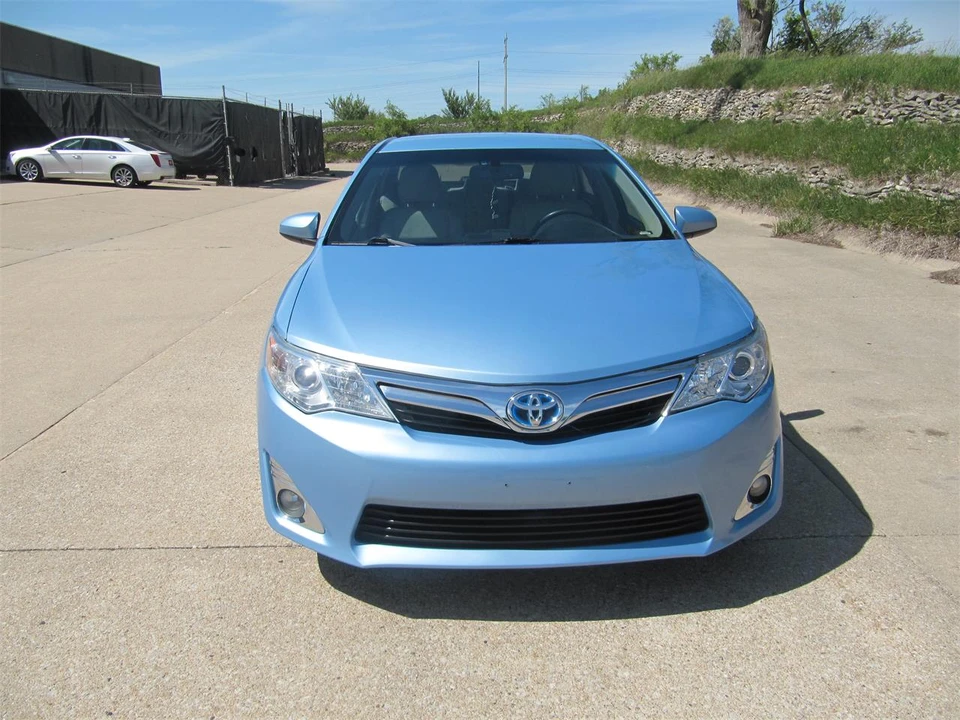 2012 Toyota Camry 7th Gen - Image 3 of 23
