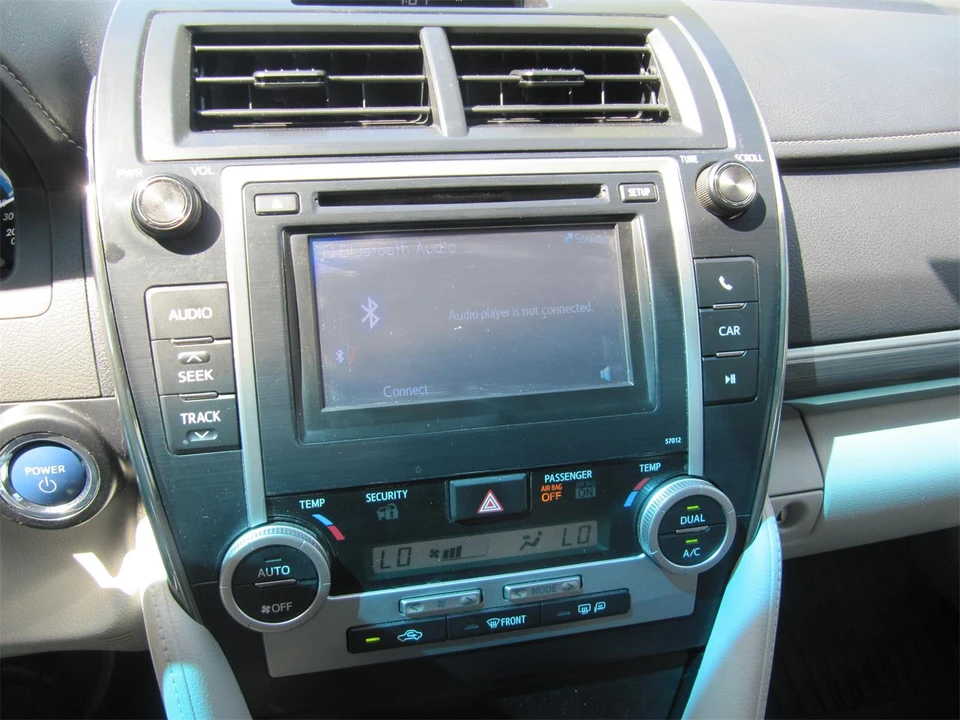 2012 Toyota Camry 7th Gen - Image 14 of 23