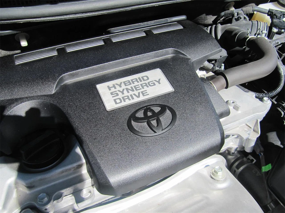 2012 Toyota Camry 7th Gen - Image 20 of 23