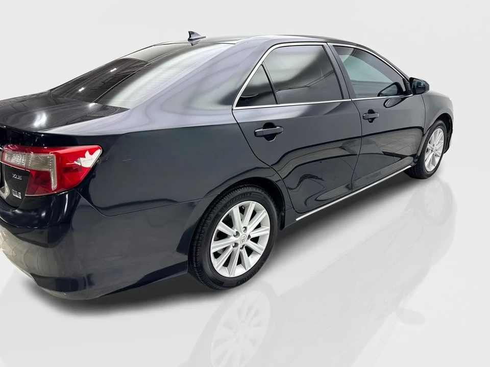 2012 Toyota Camry 7th Gen - Image 12 of 21